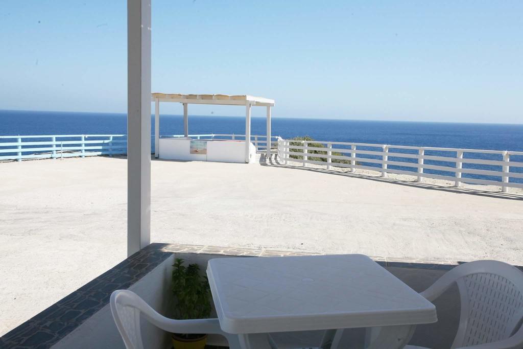 Hotel Xrissi Ammos Agia Kiriaki Beach  Exterior foto